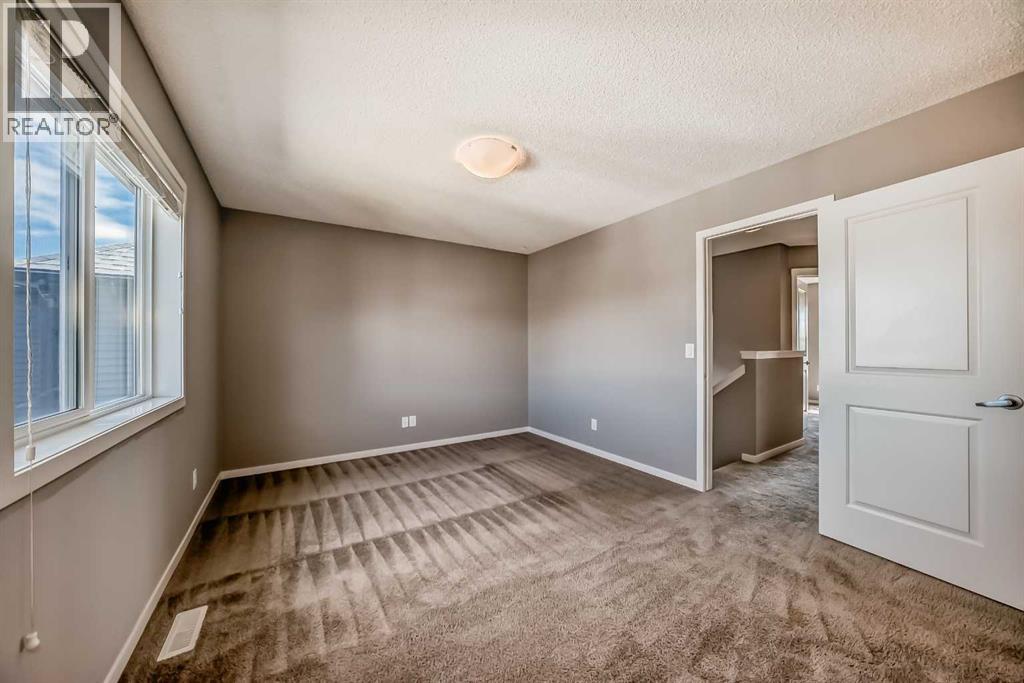 Single Family House for Sale in  Nolanfield Terrace NW Nolan Hill Calgary 