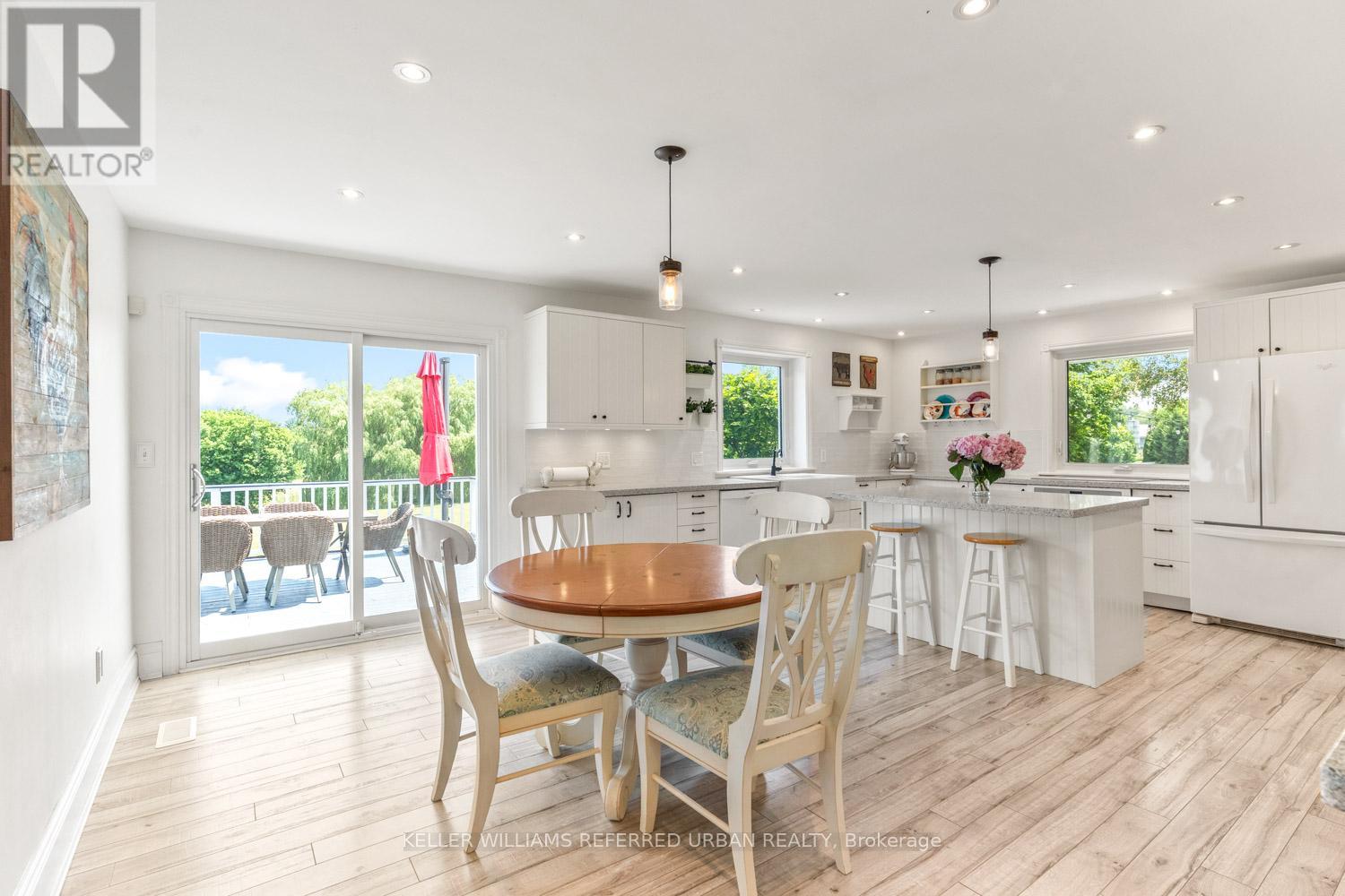 Photo 7 of 17145 8th Concession Road, King ON