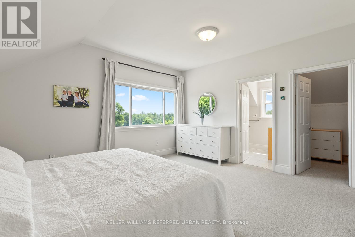 Photo 17 of 17145 8th Concession Road, King ON