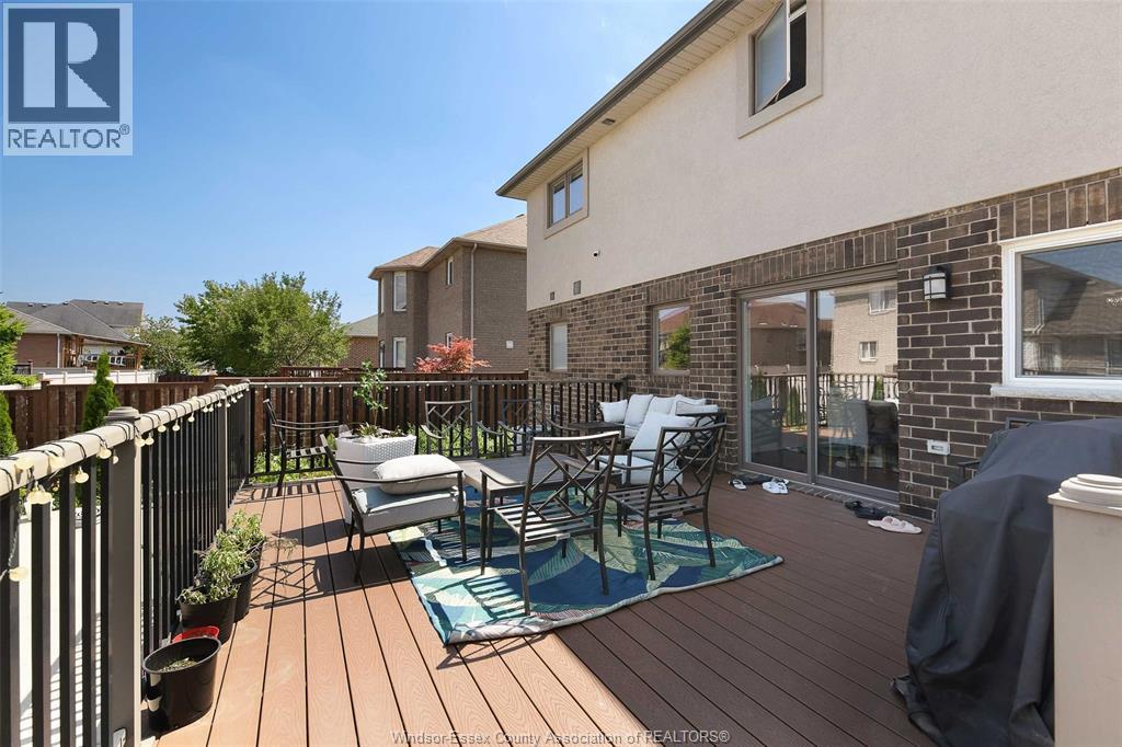 Photo 11 of 436 John Harvey Crescent, Windsor ON