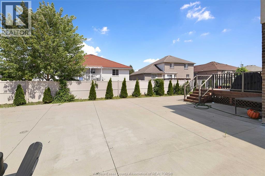 Photo 6 of 436 John Harvey Crescent, Windsor ON