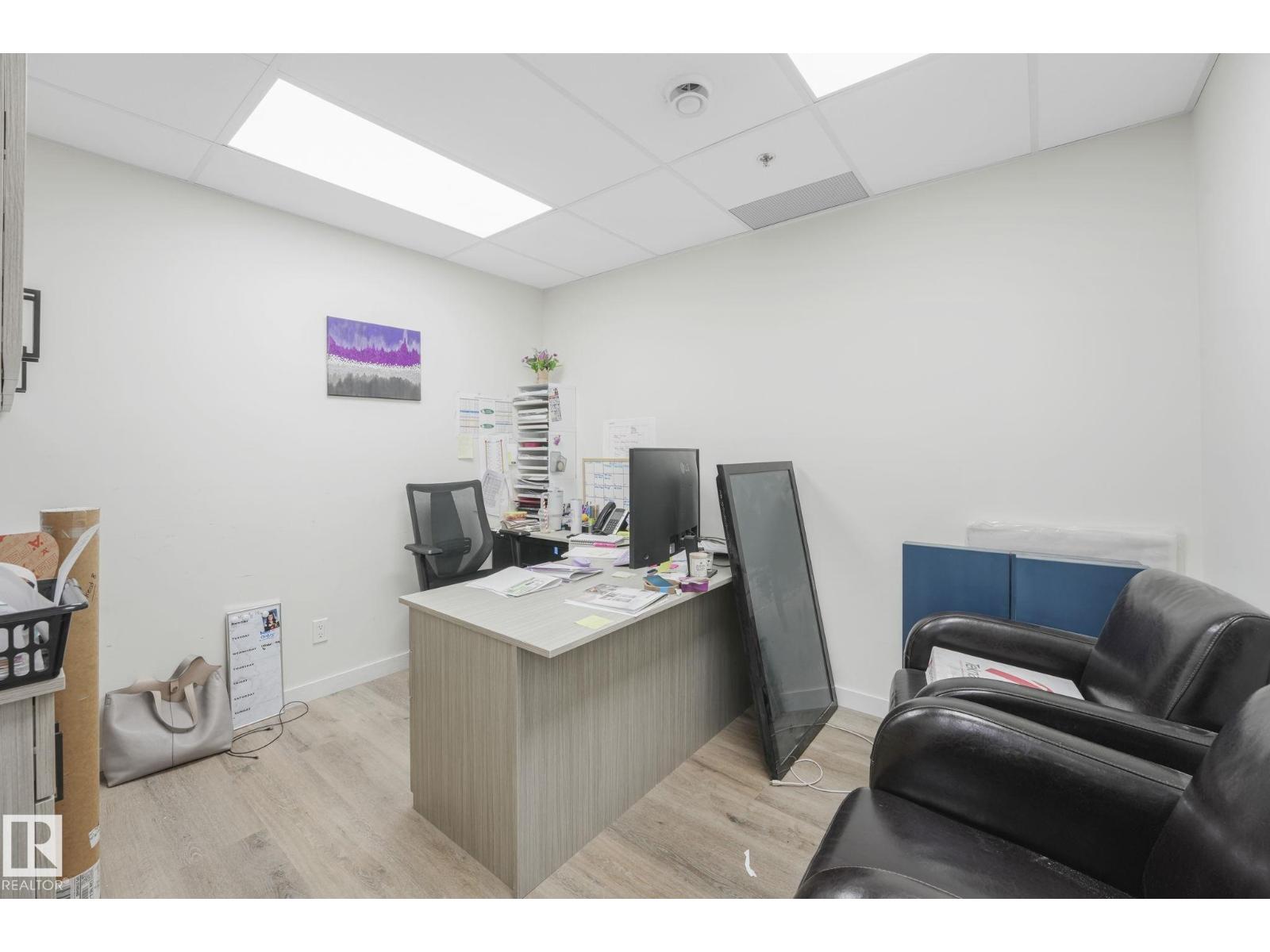 Photo 24 of 29 Goertz Av, Stony Plain AB