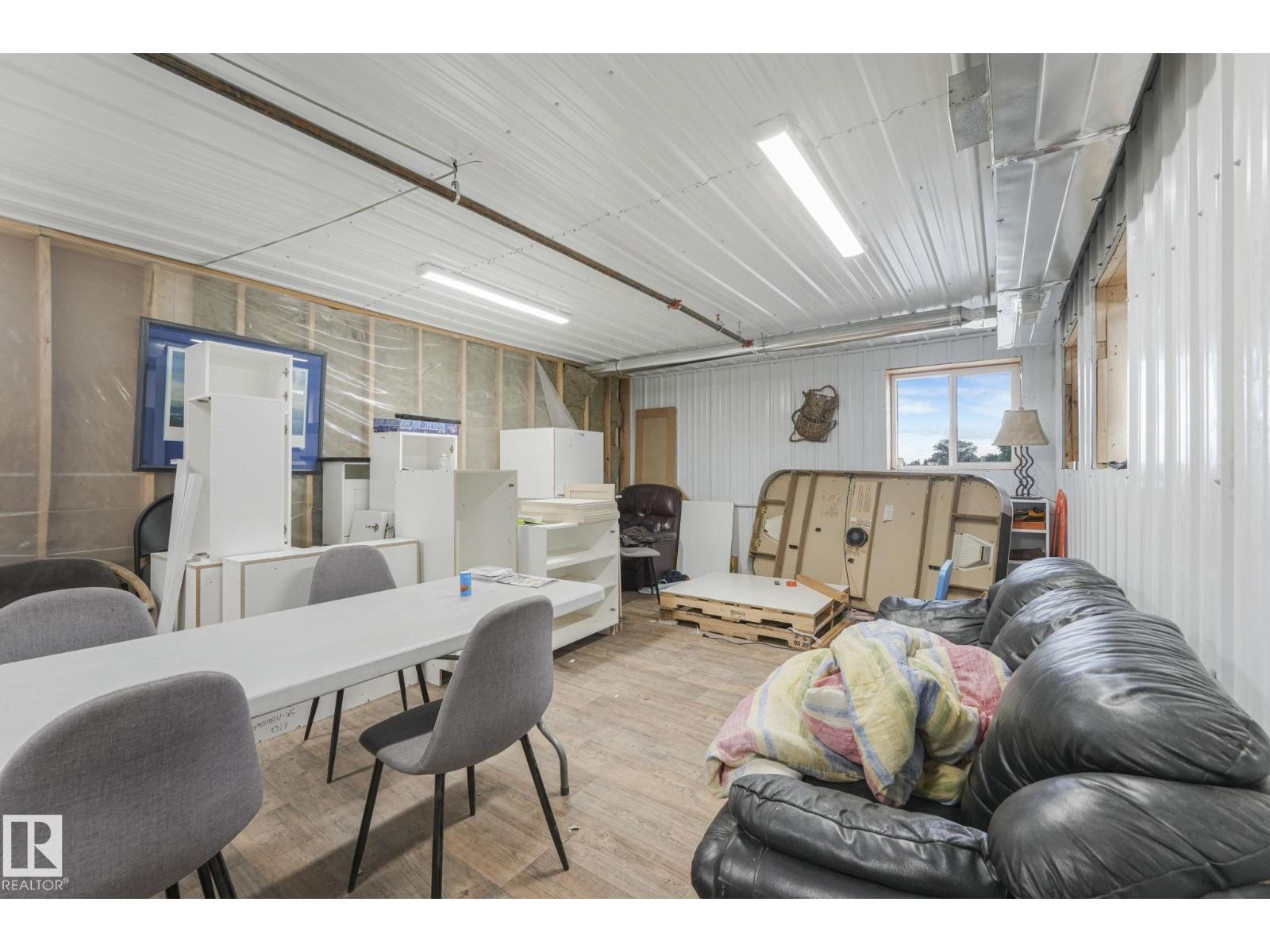 Photo 3 of 29 Goertz Av, Stony Plain AB