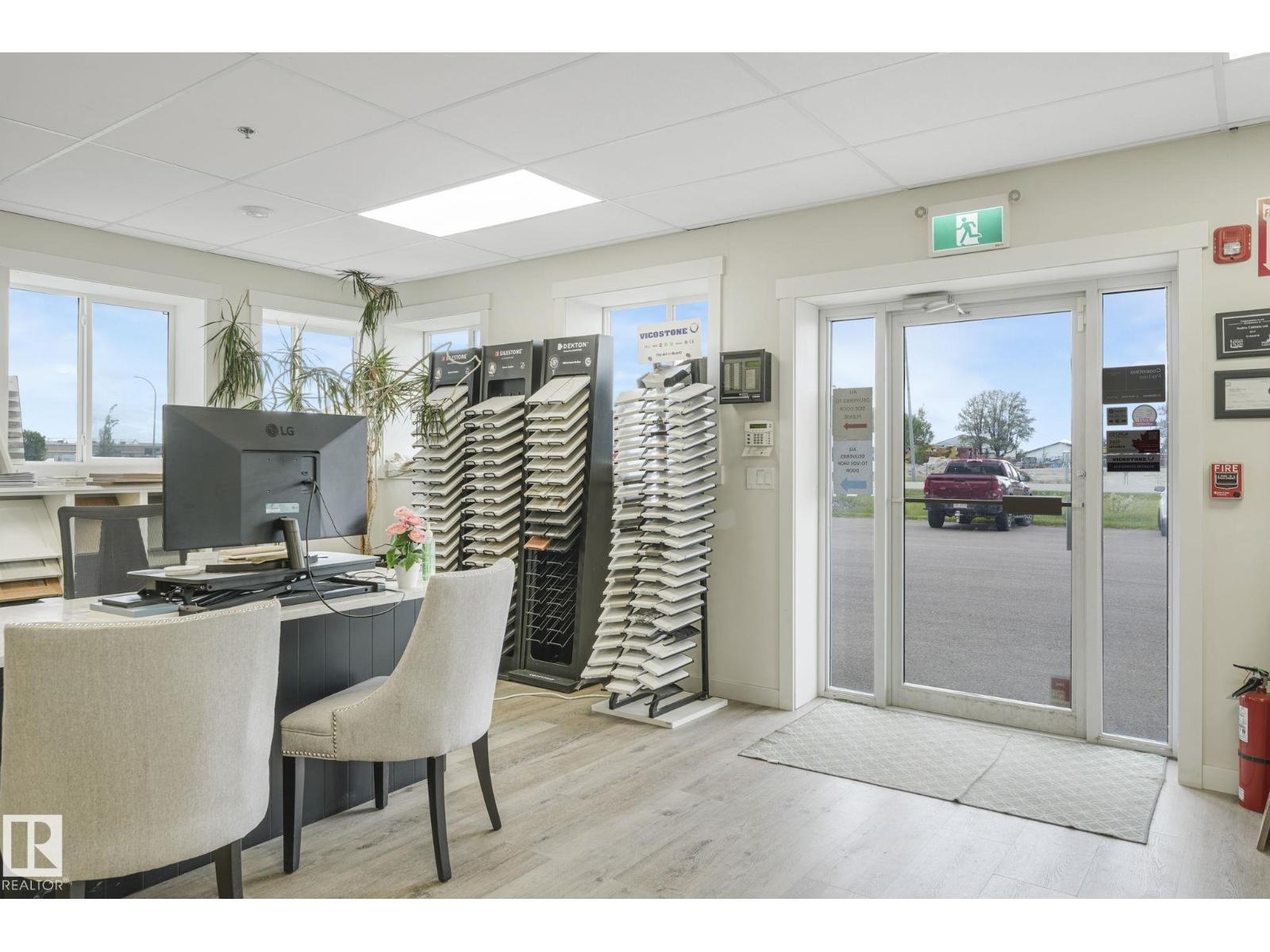 Photo 5 of 29 Goertz Av, Stony Plain AB