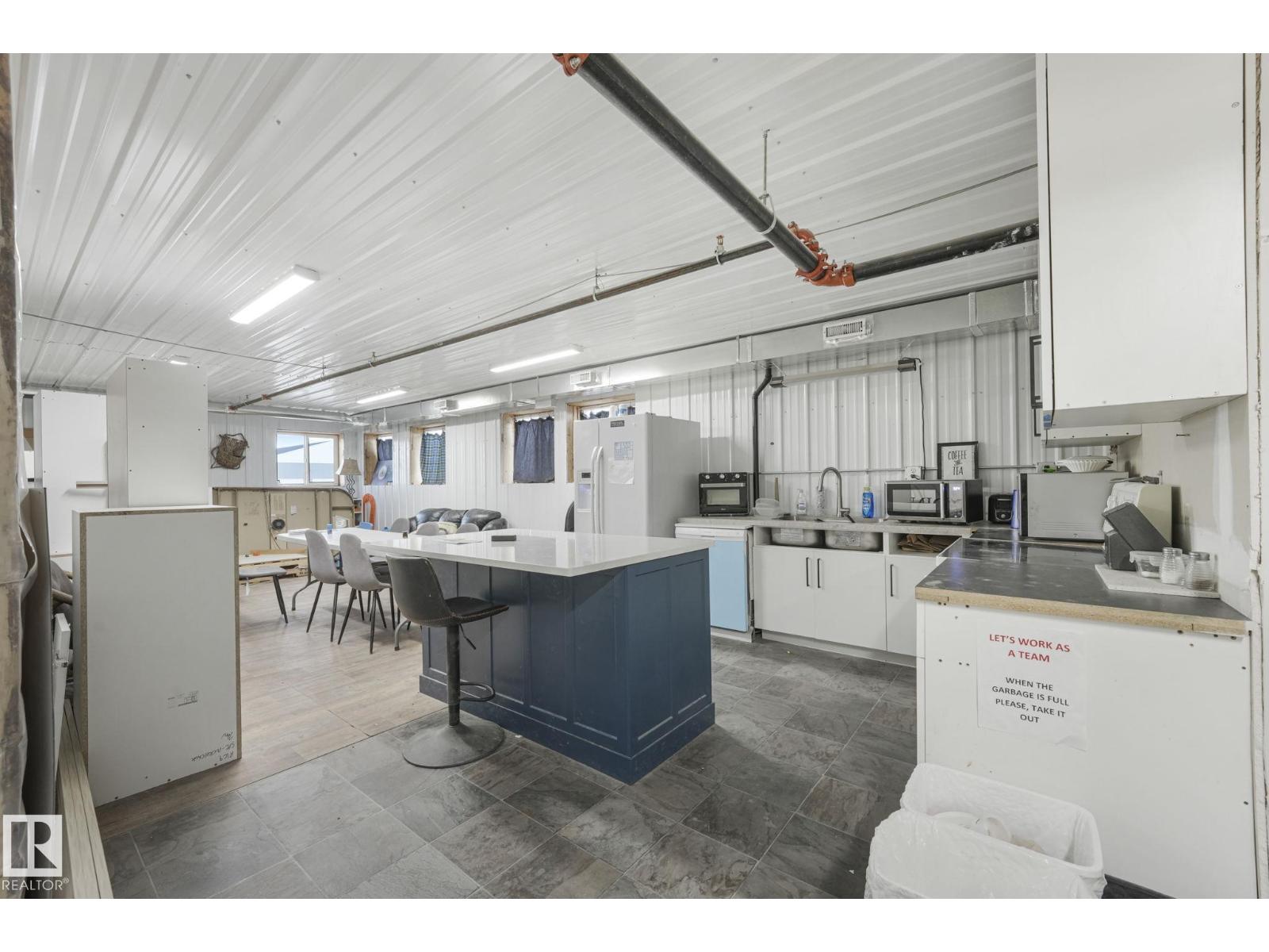 Photo 44 of 29 Goertz Av, Stony Plain AB