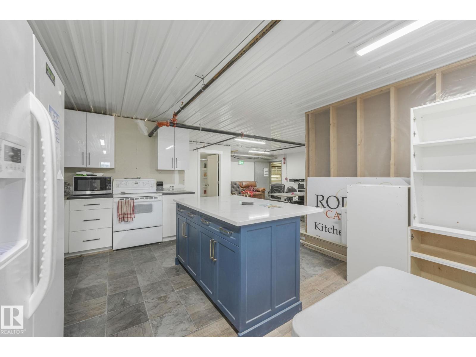 Photo 57 of 29 Goertz Av, Stony Plain AB