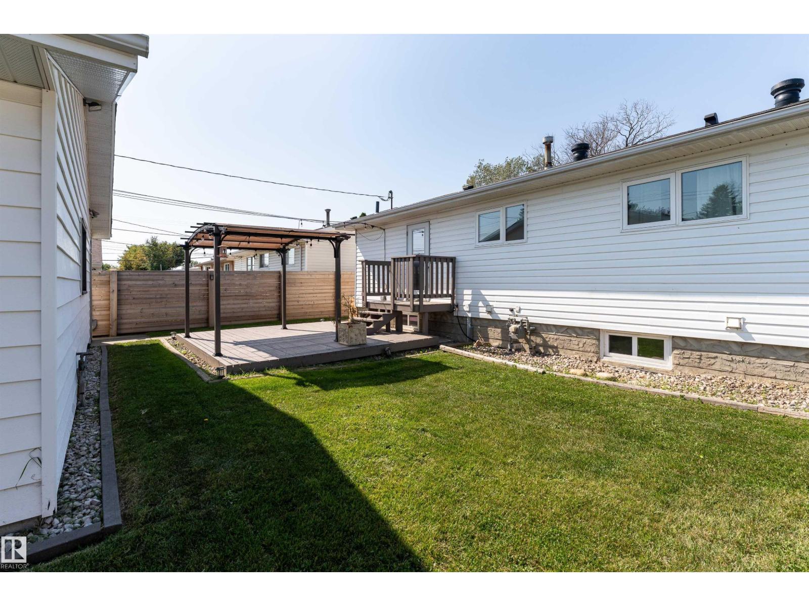 Photo 47 of 13419 58 St Nw, Edmonton AB