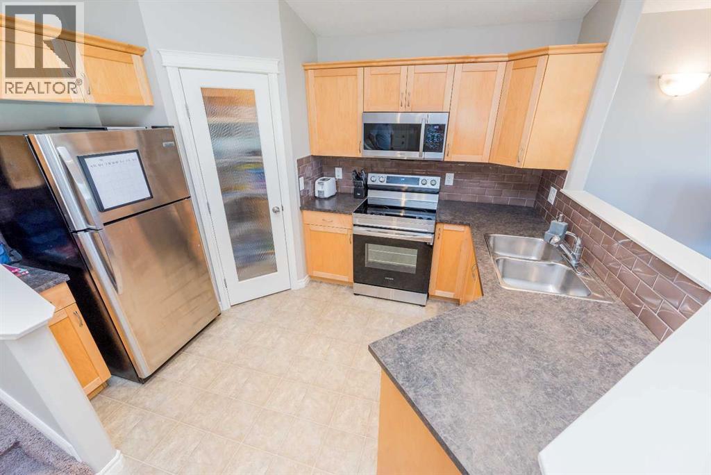 Photo 7 of 19 Pinnacle Crossing, Grande Prairie AB