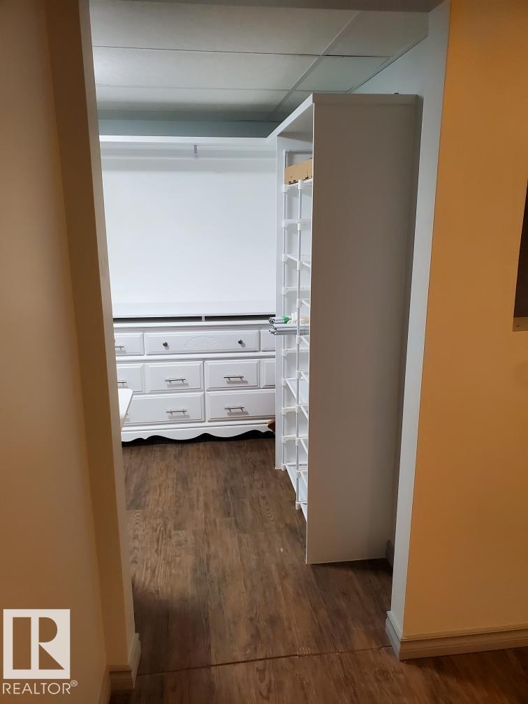 Photo 41 of 893 Birch Av, Sherwood Park AB
