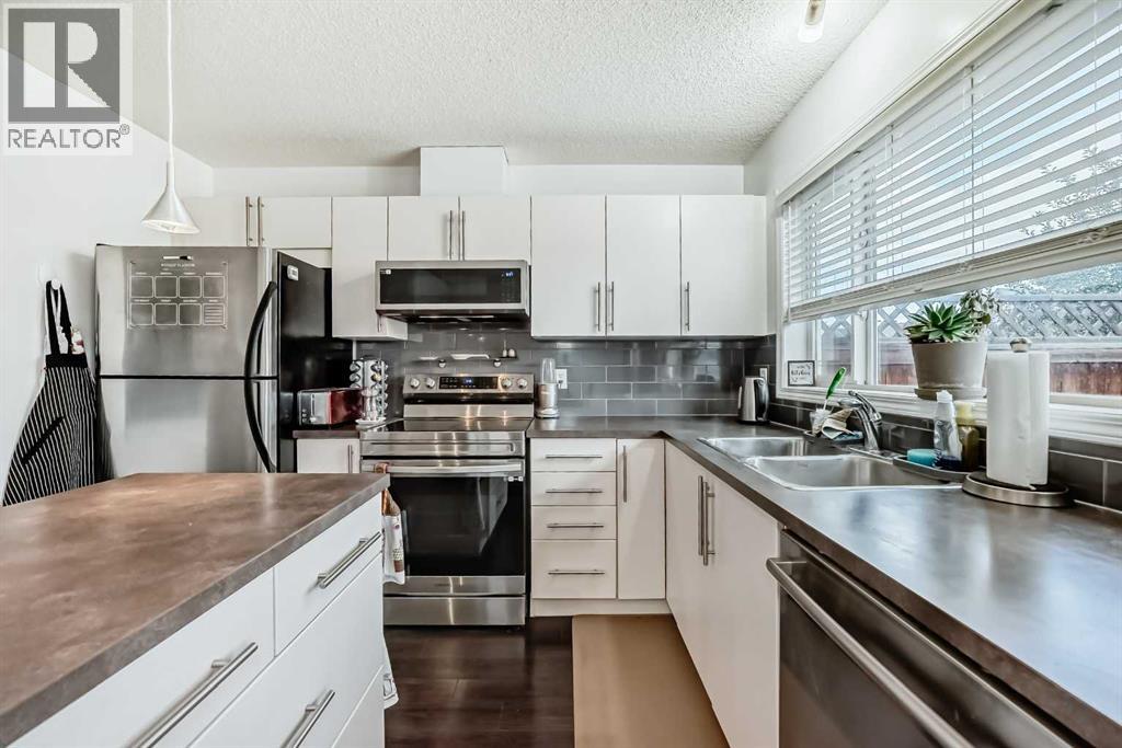 Single Family House for Sale in  Elgin Avenue SE McKenzie Towne Calgary 