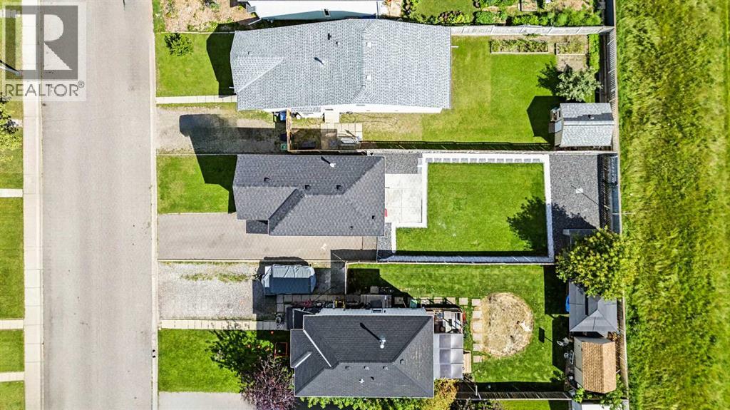 Photo 30 of 99 Erin Road Se, Calgary AB