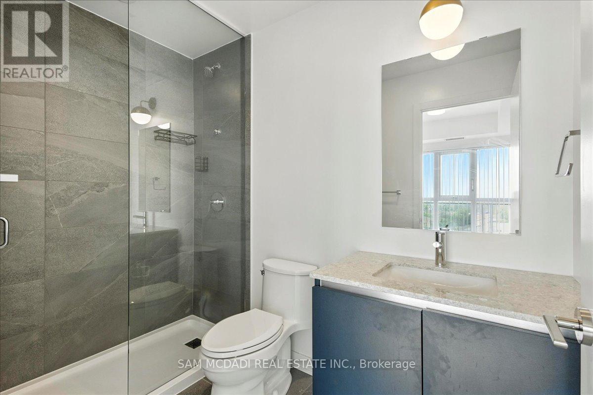 Photo 2 of 722 405 Dundas Street W, Oakville ON
