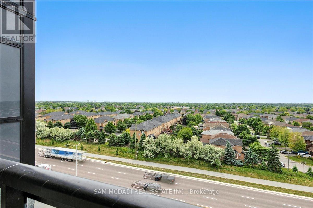 Photo 12 of 722 405 Dundas Street W, Oakville ON