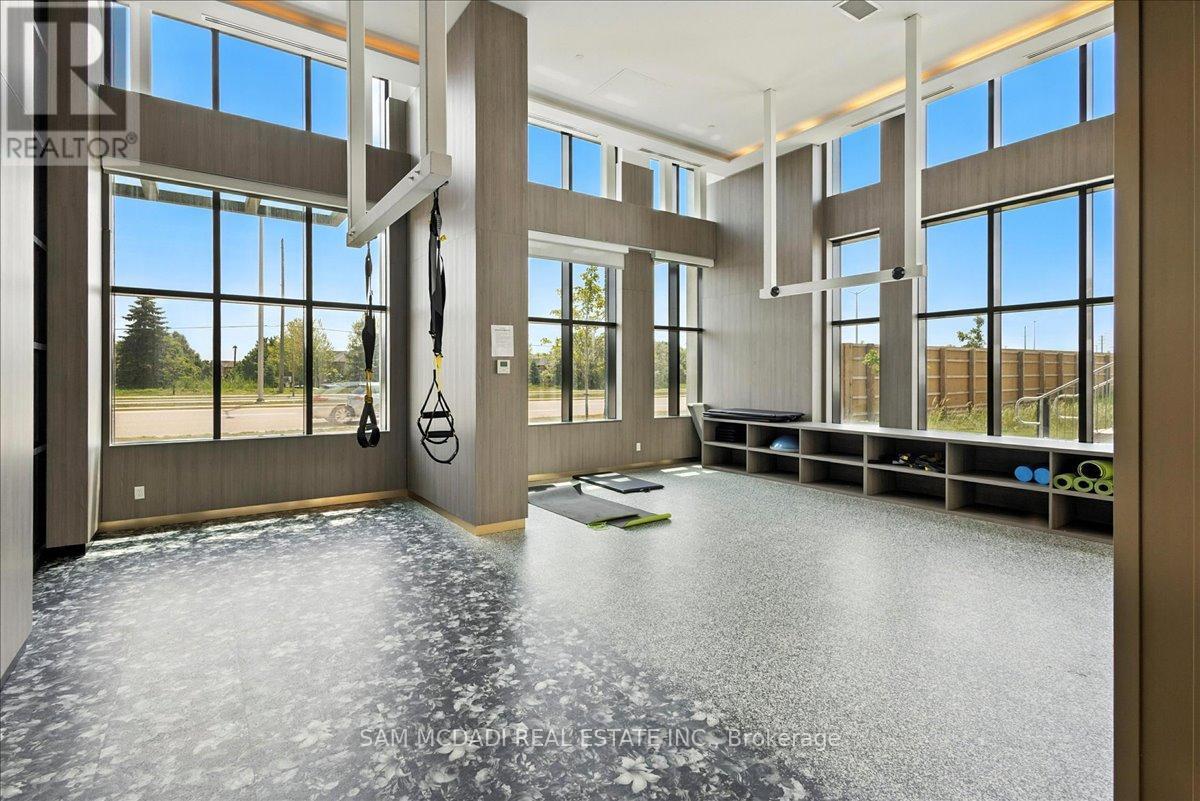 Photo 32 of 722 405 Dundas Street W, Oakville ON