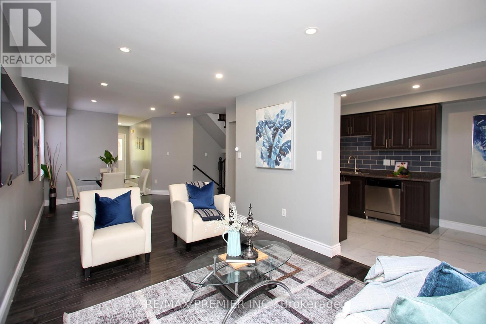 Photo 8 of 70 Gilgorm Road, Brampton ON