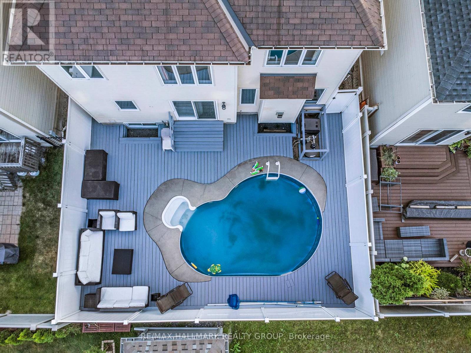Photo 38 of 470 Frank Cauley Way, Ottawa ON