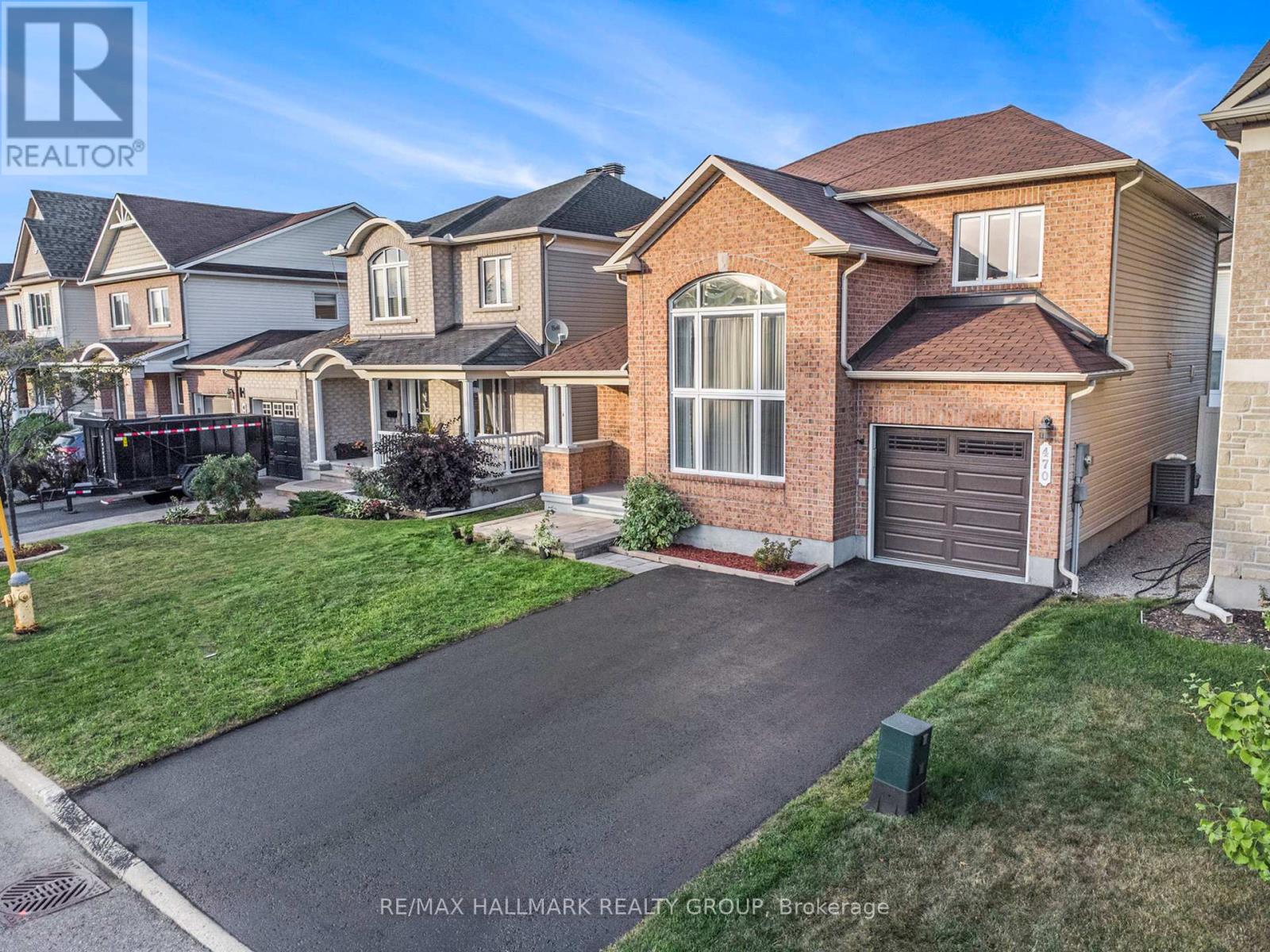 Photo 8 of 470 Frank Cauley Way, Ottawa ON
