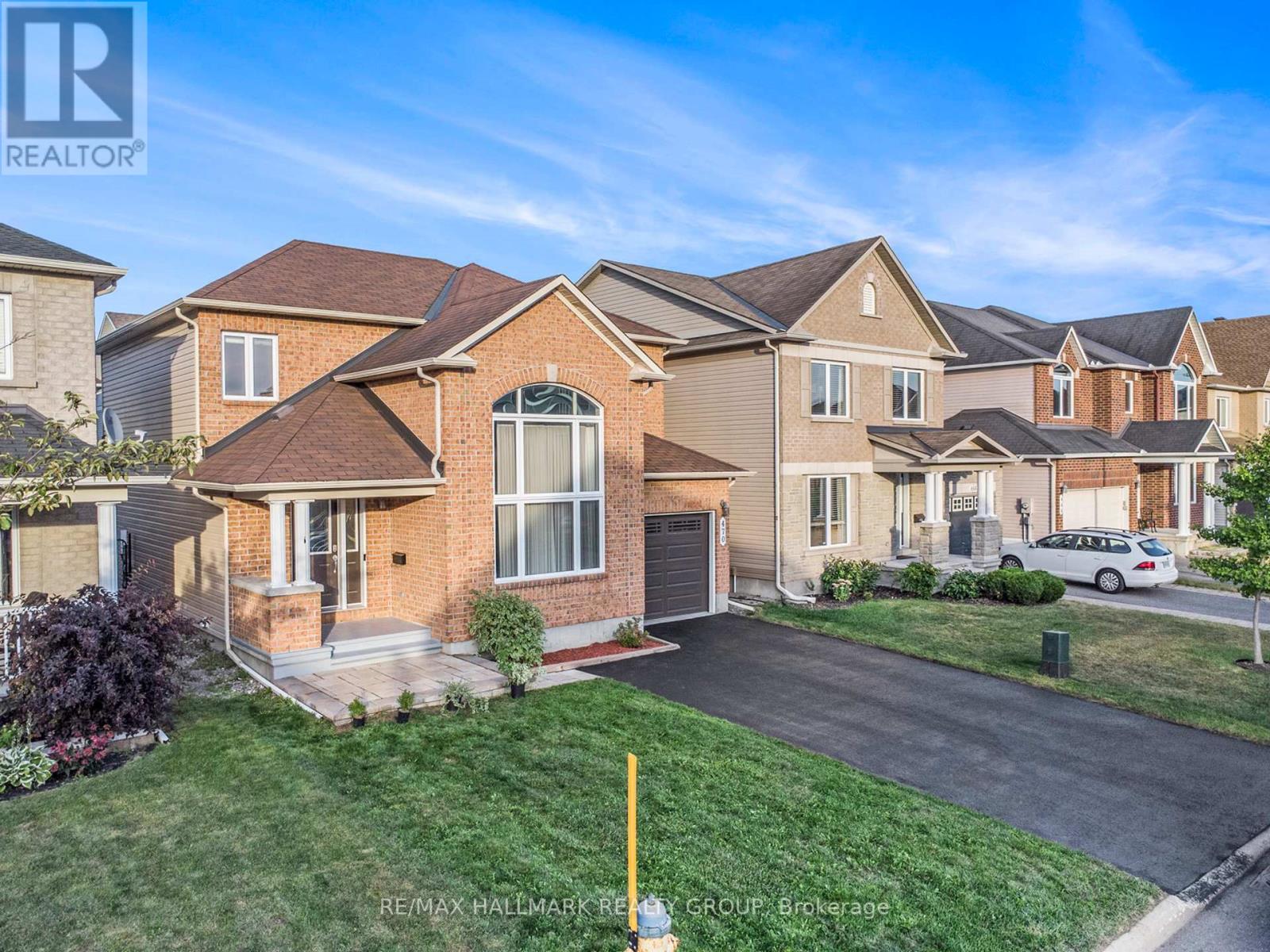 Photo 9 of 470 Frank Cauley Way, Ottawa ON