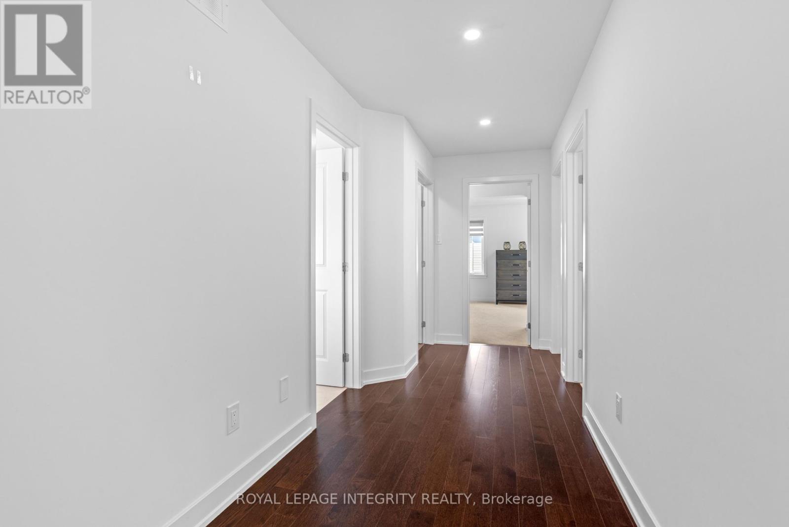 Photo 21 of 107 Heirloom Street, Ottawa ON