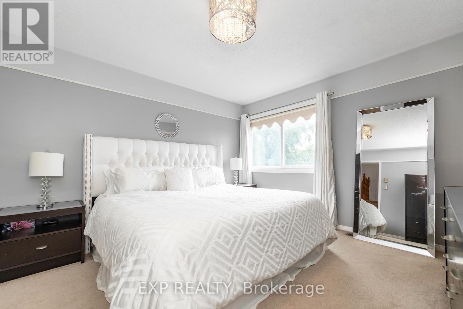 Photo 21 of 629 Brome Crescent, Ottawa ON