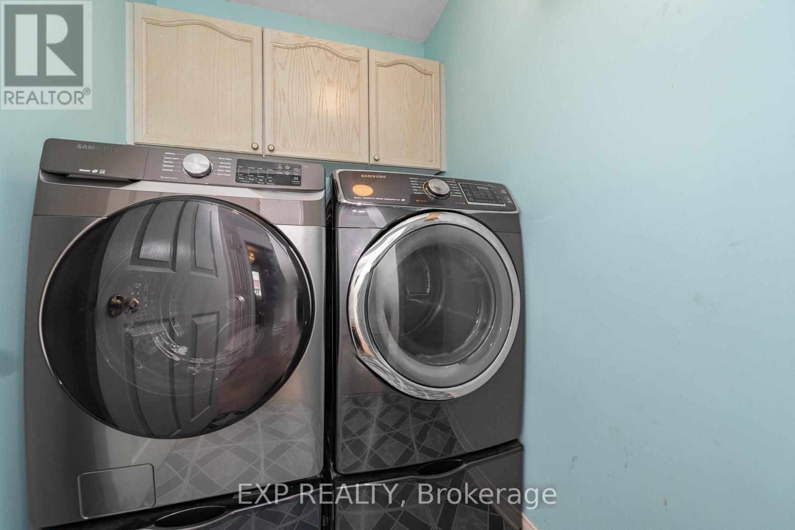 Photo 32 of 629 Brome Crescent, Ottawa ON