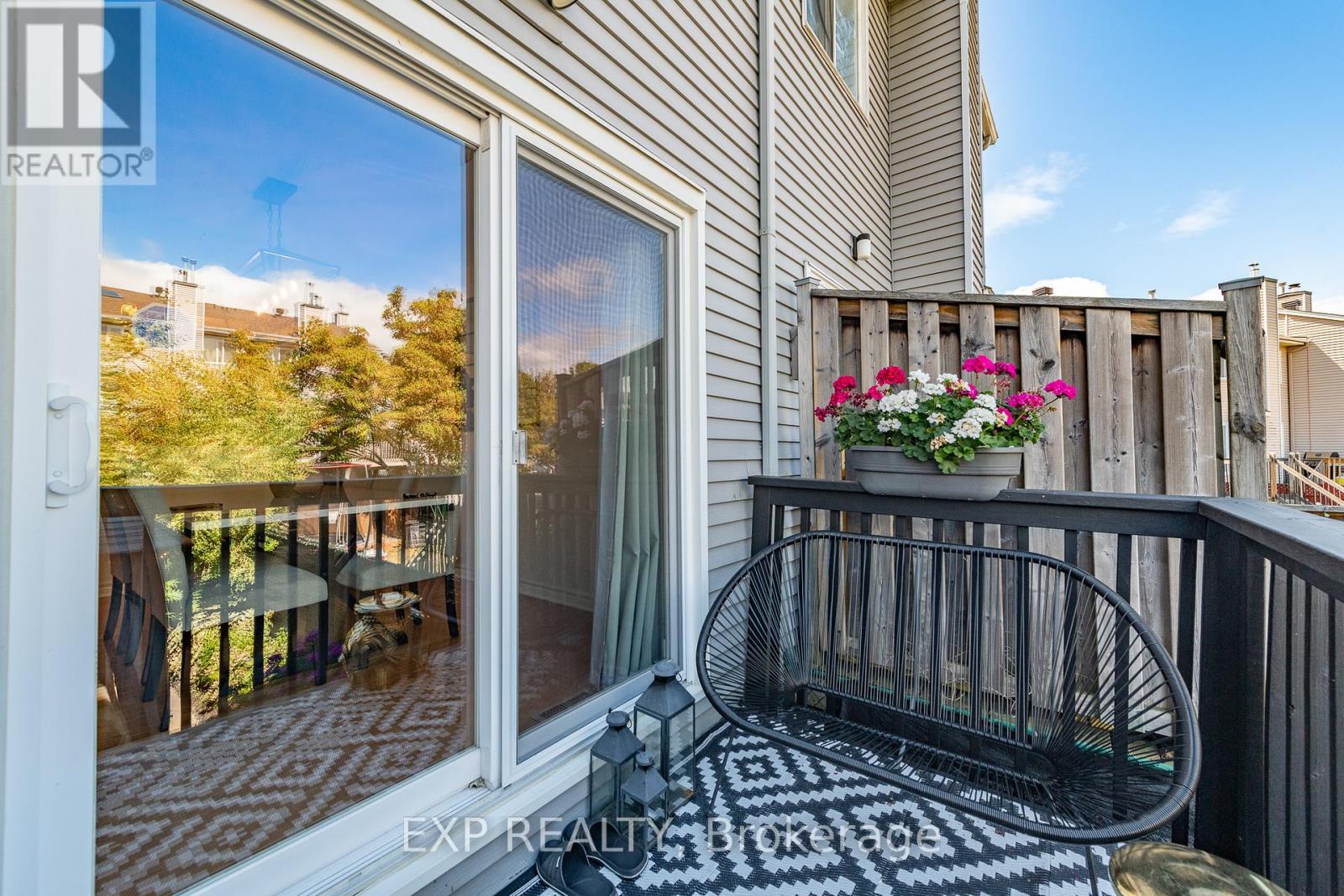 Photo 37 of 629 Brome Crescent, Ottawa ON