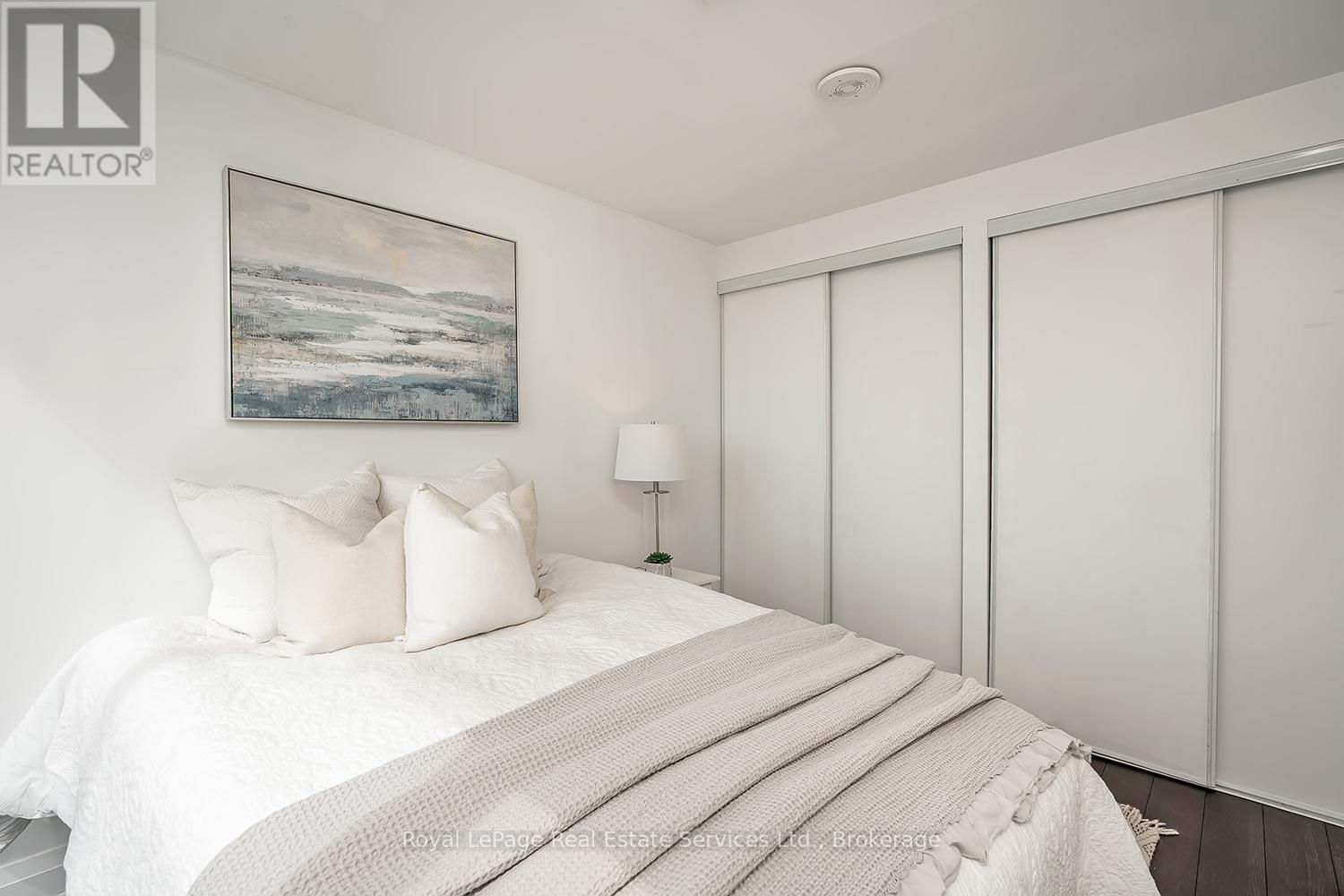 Photo 14 of 410 16 Mcadam Avenue, Toronto ON