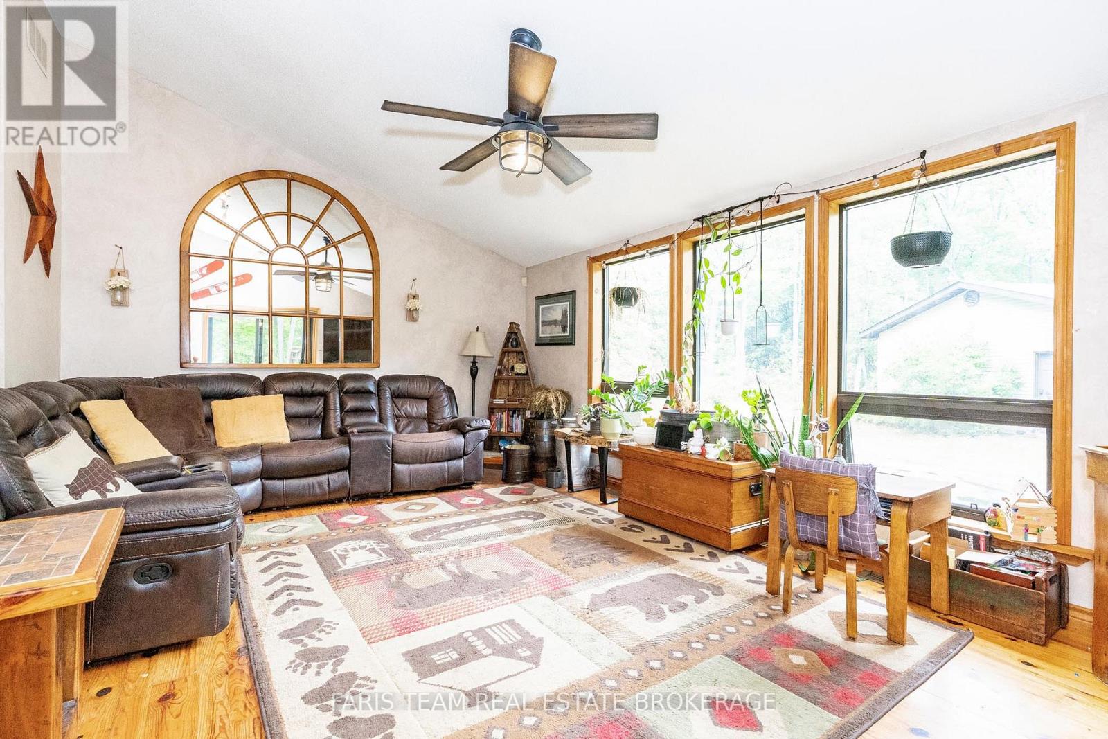 Photo 11 of 206 Bonneville Road, Georgian Bay ON