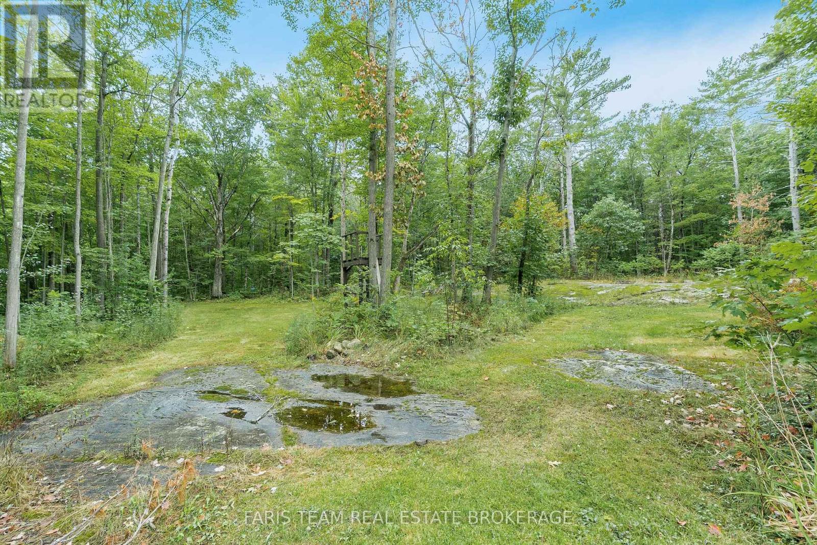 Photo 32 of 206 Bonneville Road, Georgian Bay ON