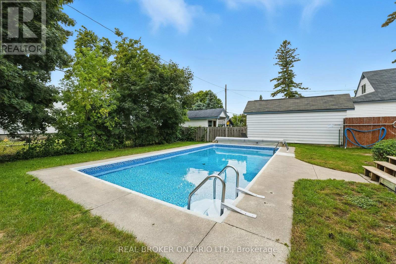 Photo 11 of 459 Rose Avenue, Peterborough ON