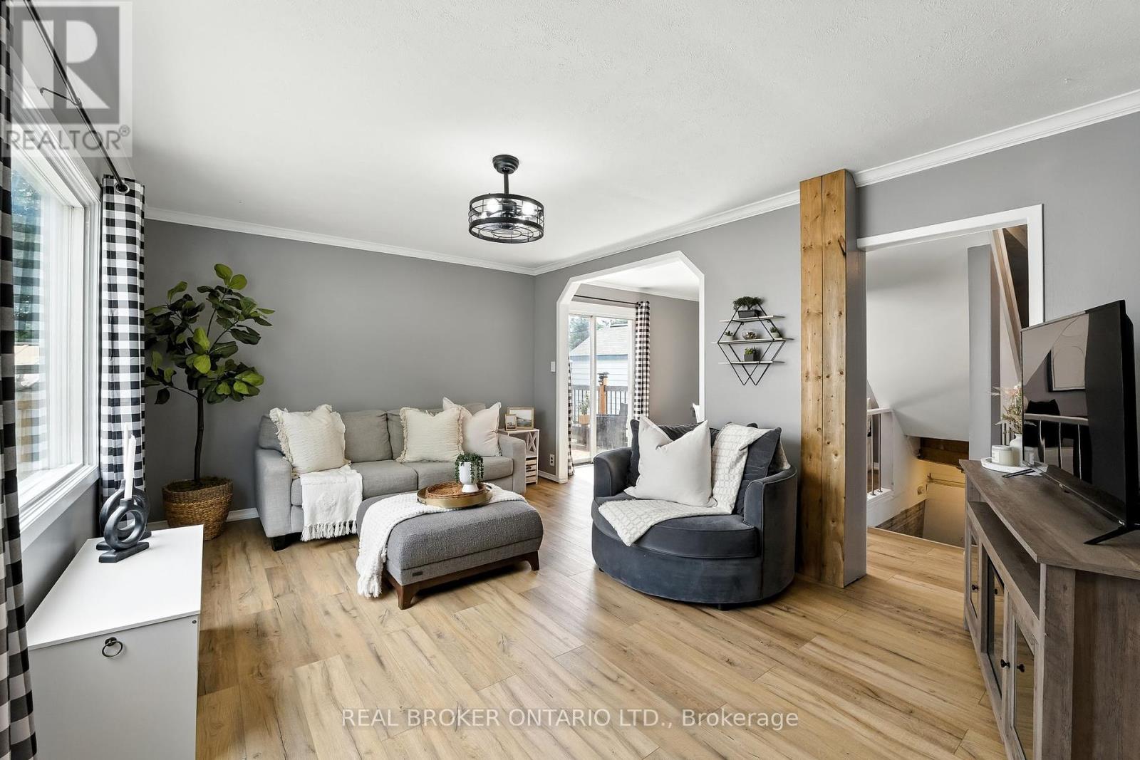 Photo 25 of 459 Rose Avenue, Peterborough ON