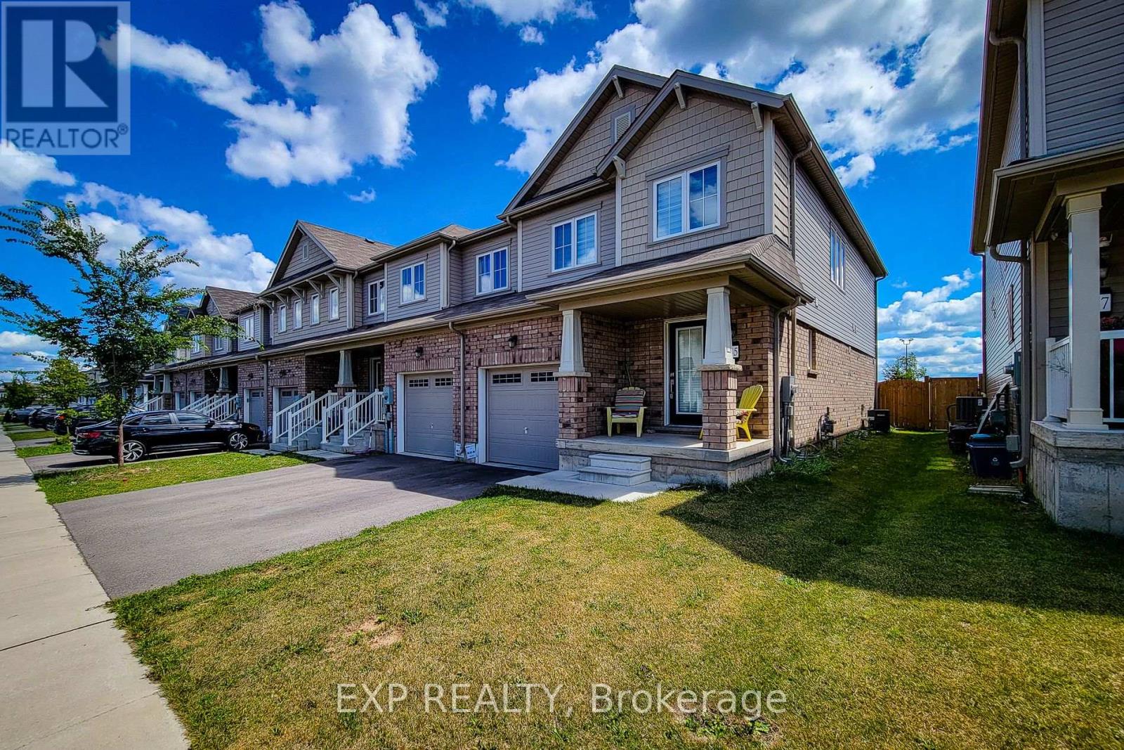 Photo 3 of 45 Cooke Avenue, Brantford ON