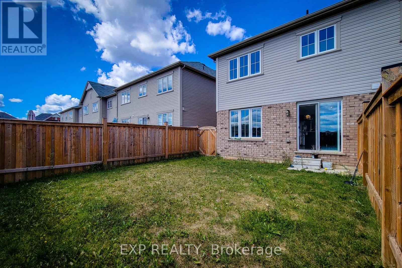 Photo 41 of 45 Cooke Avenue, Brantford ON