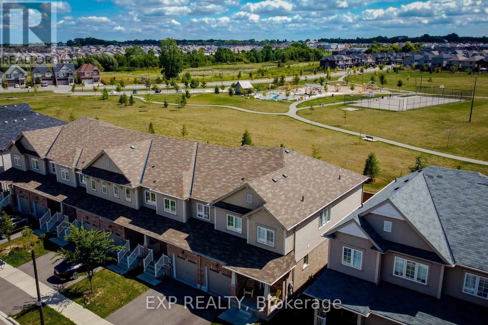 Photo 5 of 45 Cooke Avenue, Brantford ON