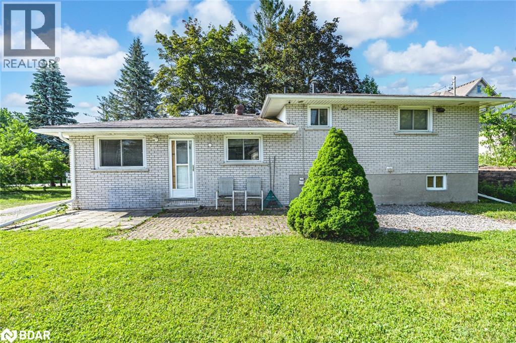 Photo 9 of 223 Phillips Street, Barrie ON