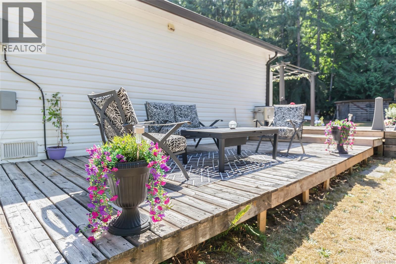 Photo 42 of 5090 Gainsberg Rd, Bowser BC