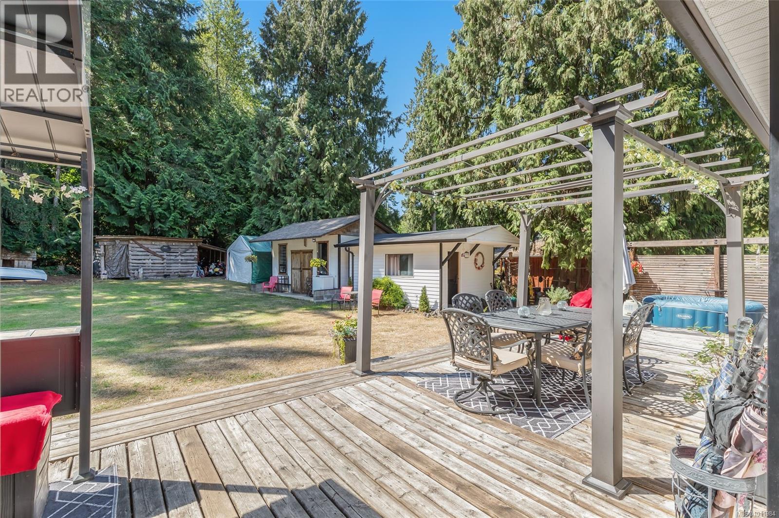 Photo 25 of 5090 Gainsberg Rd, Bowser BC