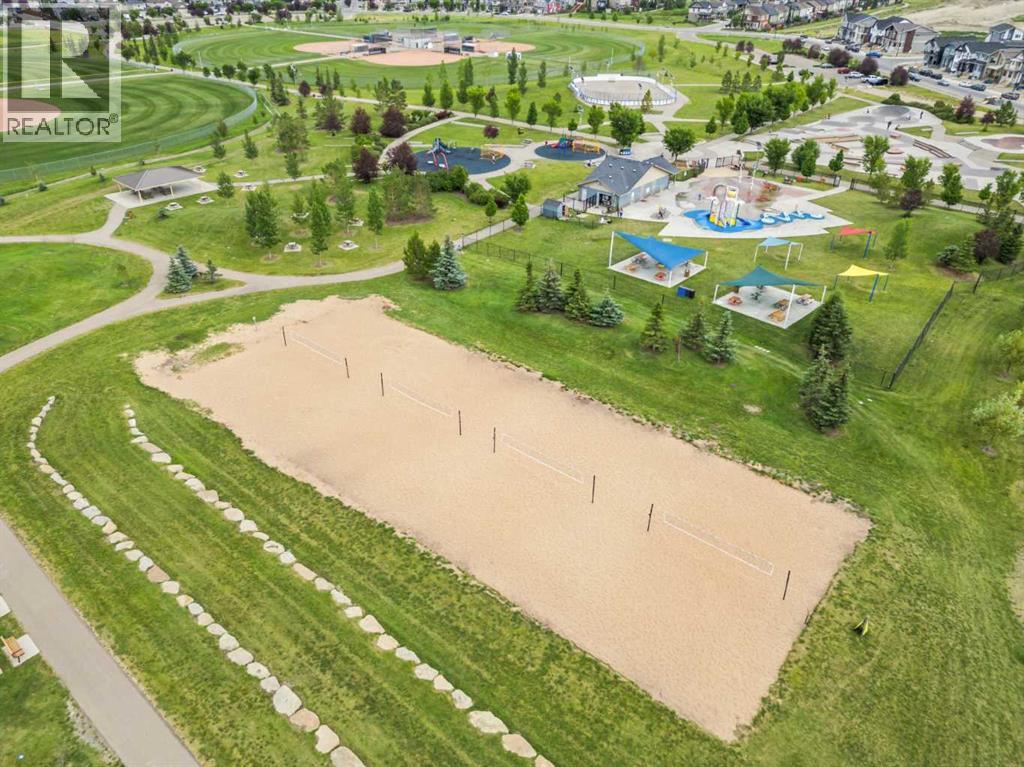 Photo 5 of 505 Chinook Winds Gardens Sw, Airdrie AB