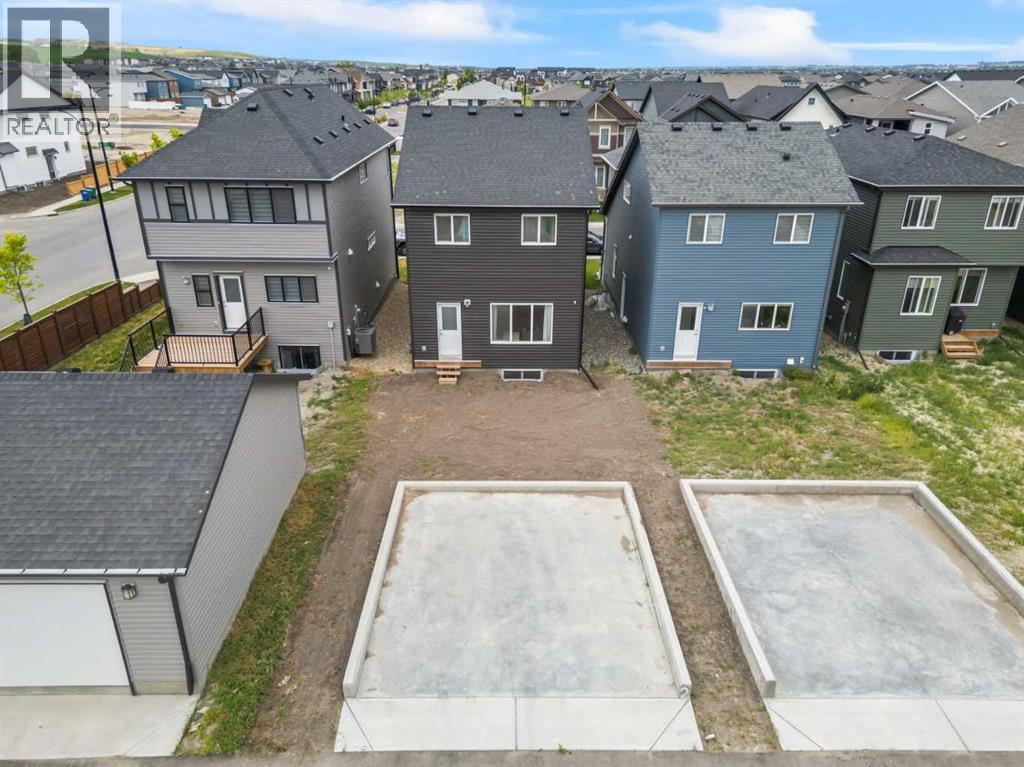 Photo 14 of 505 Chinook Winds Gardens Sw, Airdrie AB