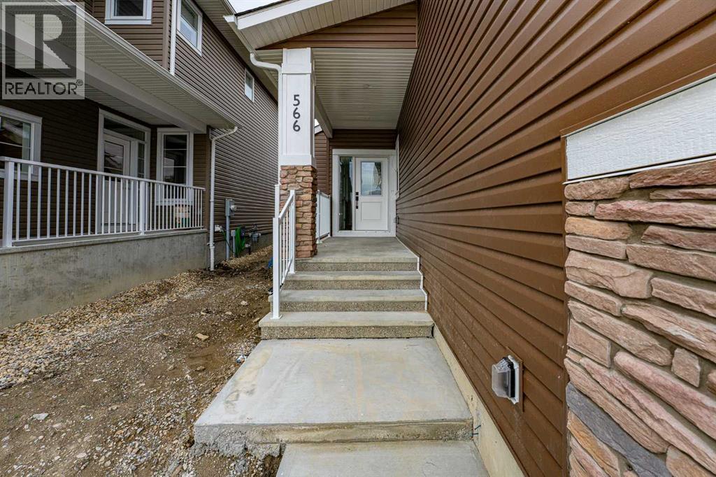Photo 30 of 566 Rivercrest View, Cochrane AB
