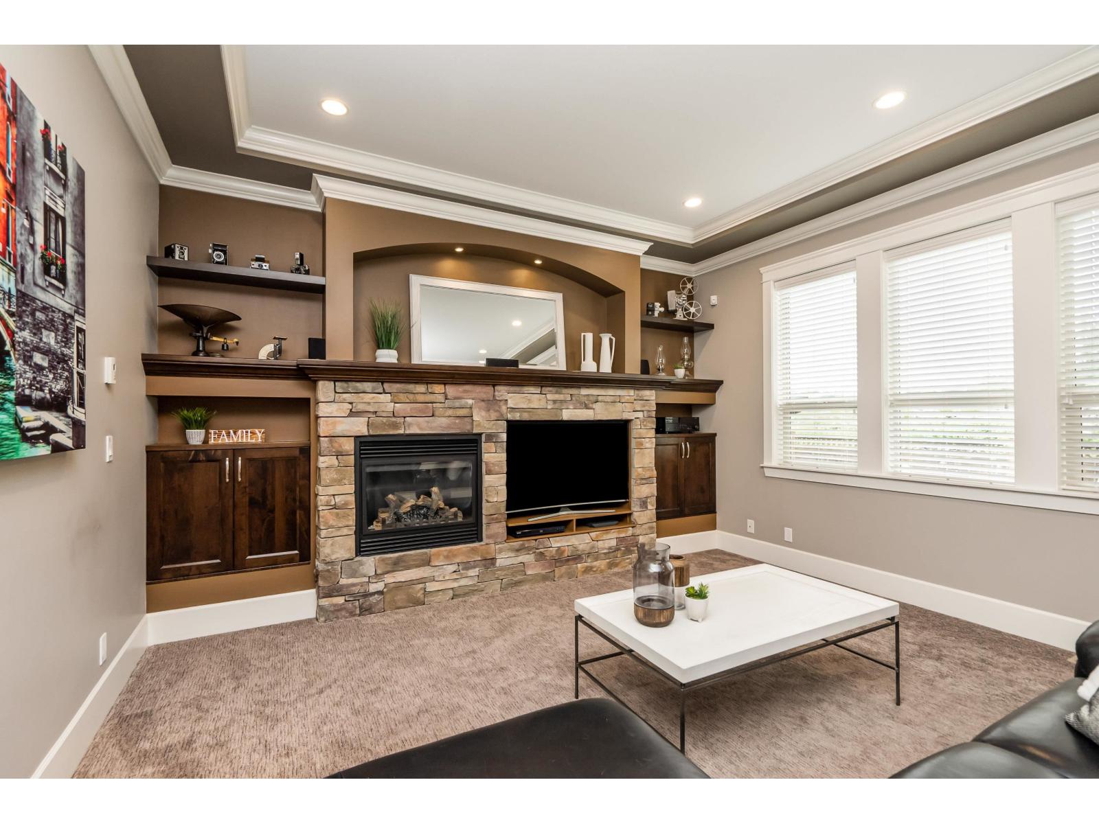 Photo 9 of 5214 219 A Street, Langley BC