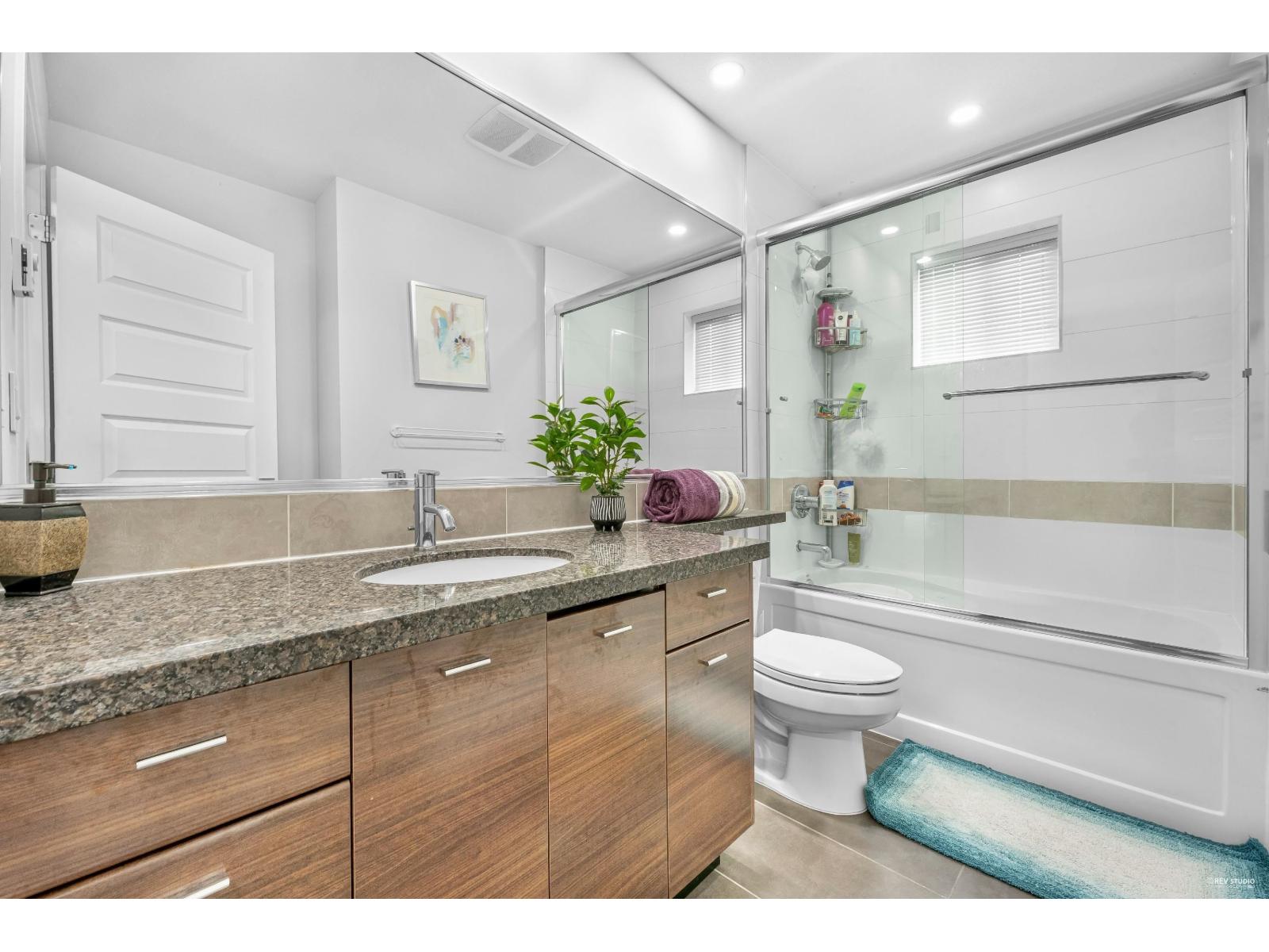 Photo 32 of 76 6299 144 Street, Surrey BC