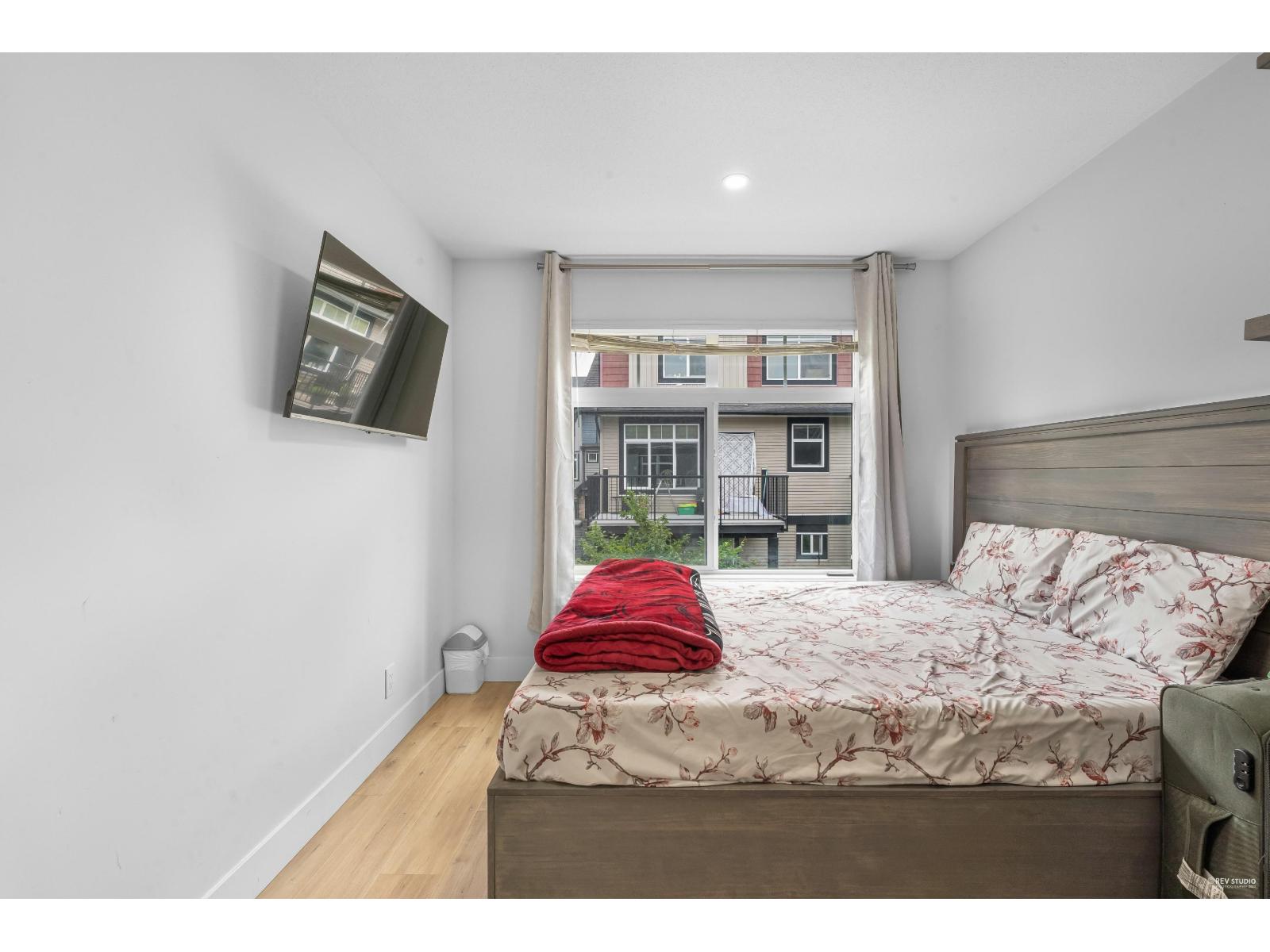 Photo 33 of 76 6299 144 Street, Surrey BC