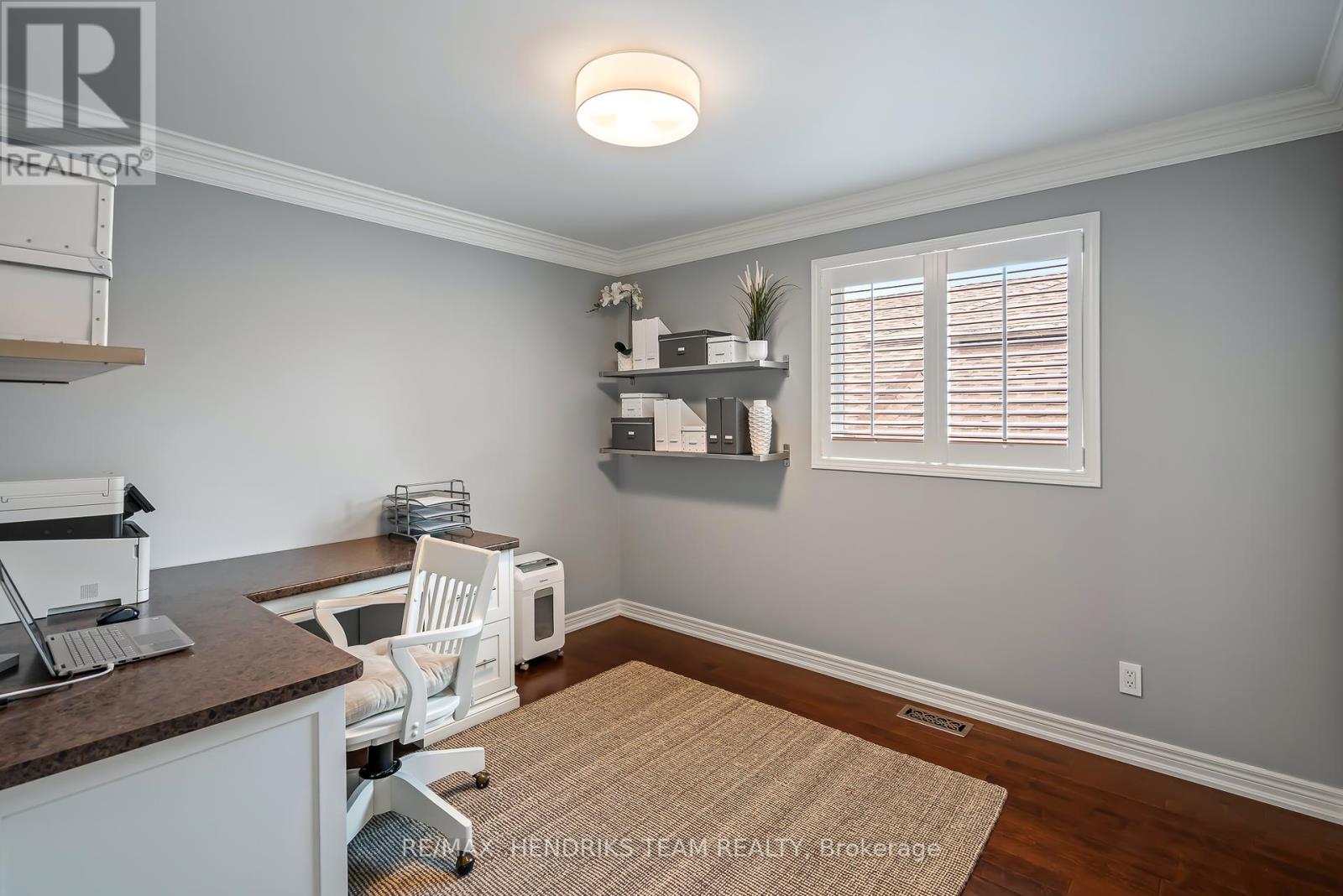 Photo 16 of 198 First Street Louth, St Catharines ON