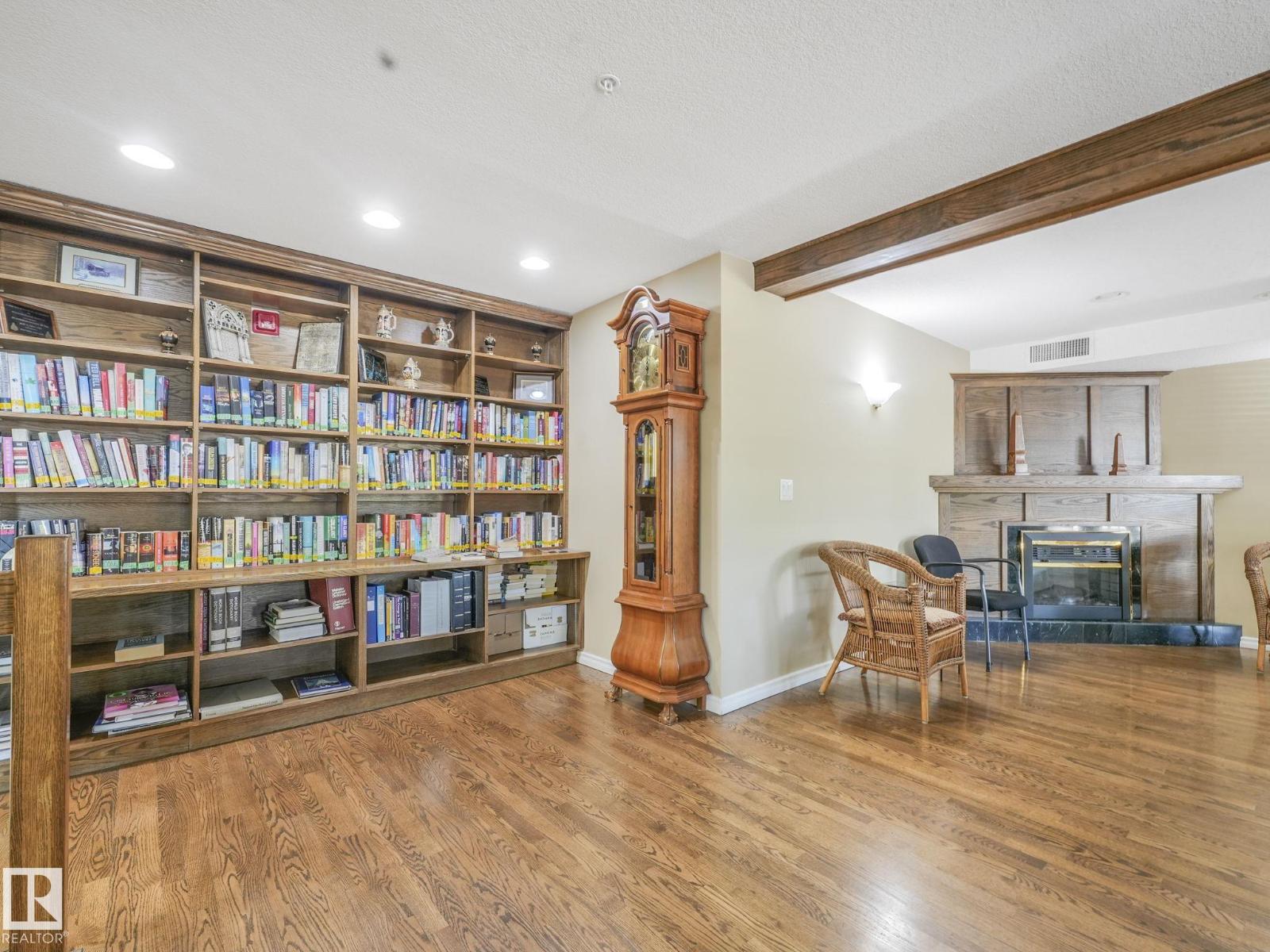 Photo 24 of 114 6220 Fulton Rd Nw, Edmonton AB