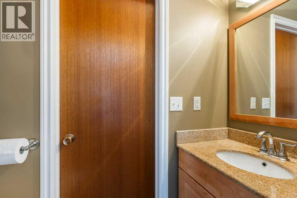 Photo 18 of 1417 Mccrimmon Drive, Carstairs AB