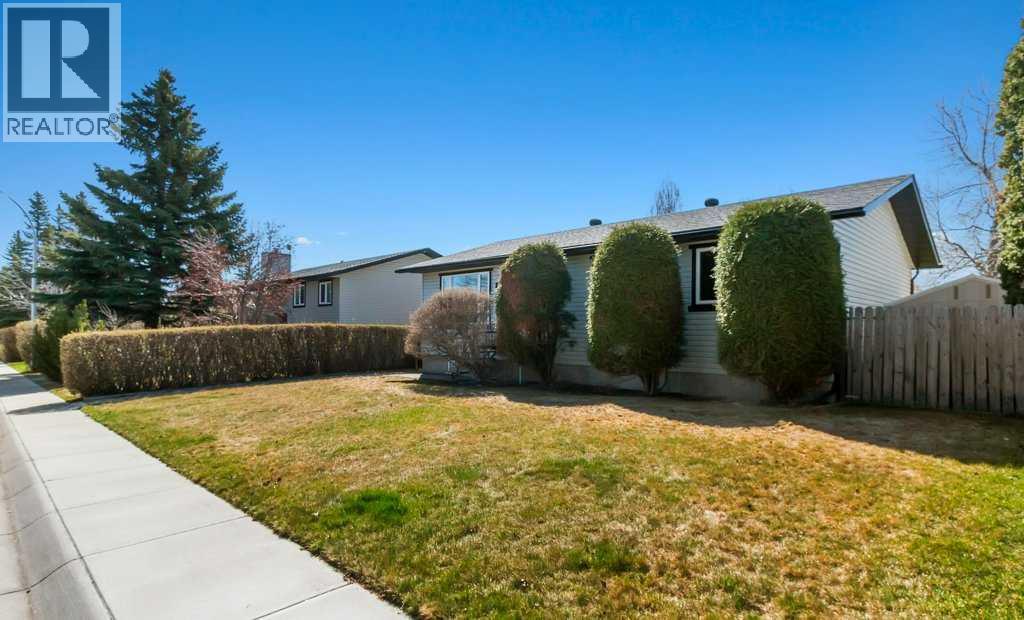 Photo 30 of 1417 Mccrimmon Drive, Carstairs AB