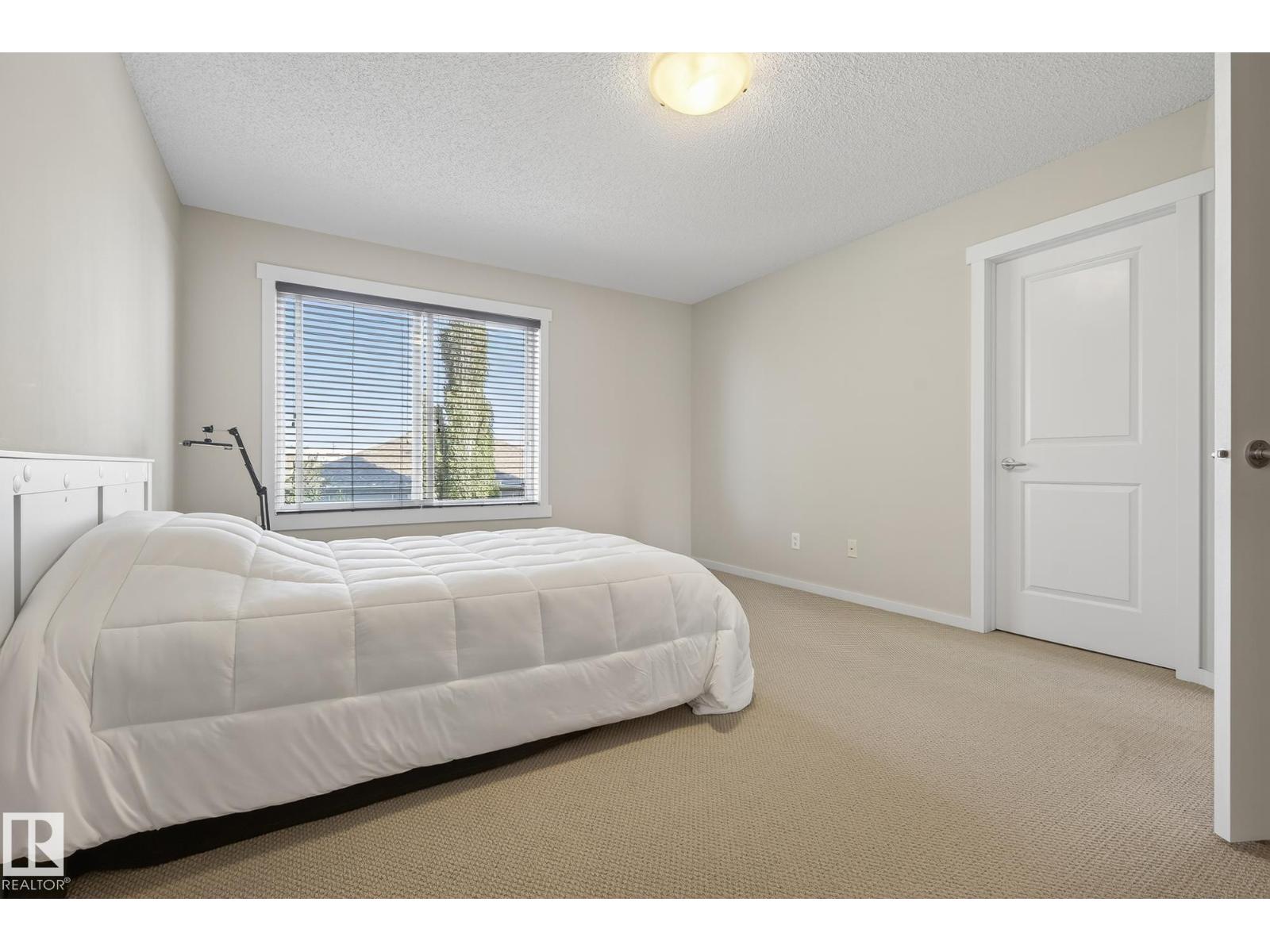 Photo 38 of 1026 Mckinney Gr Nw, Edmonton AB