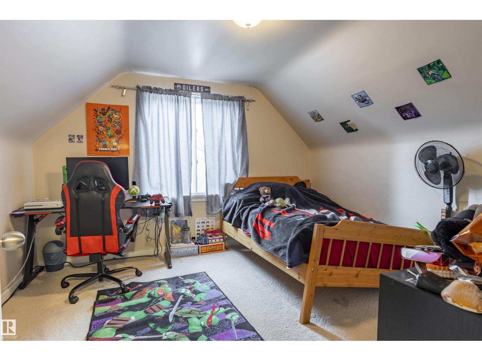 Photo 6 of 10880 73 St Nw, Edmonton AB