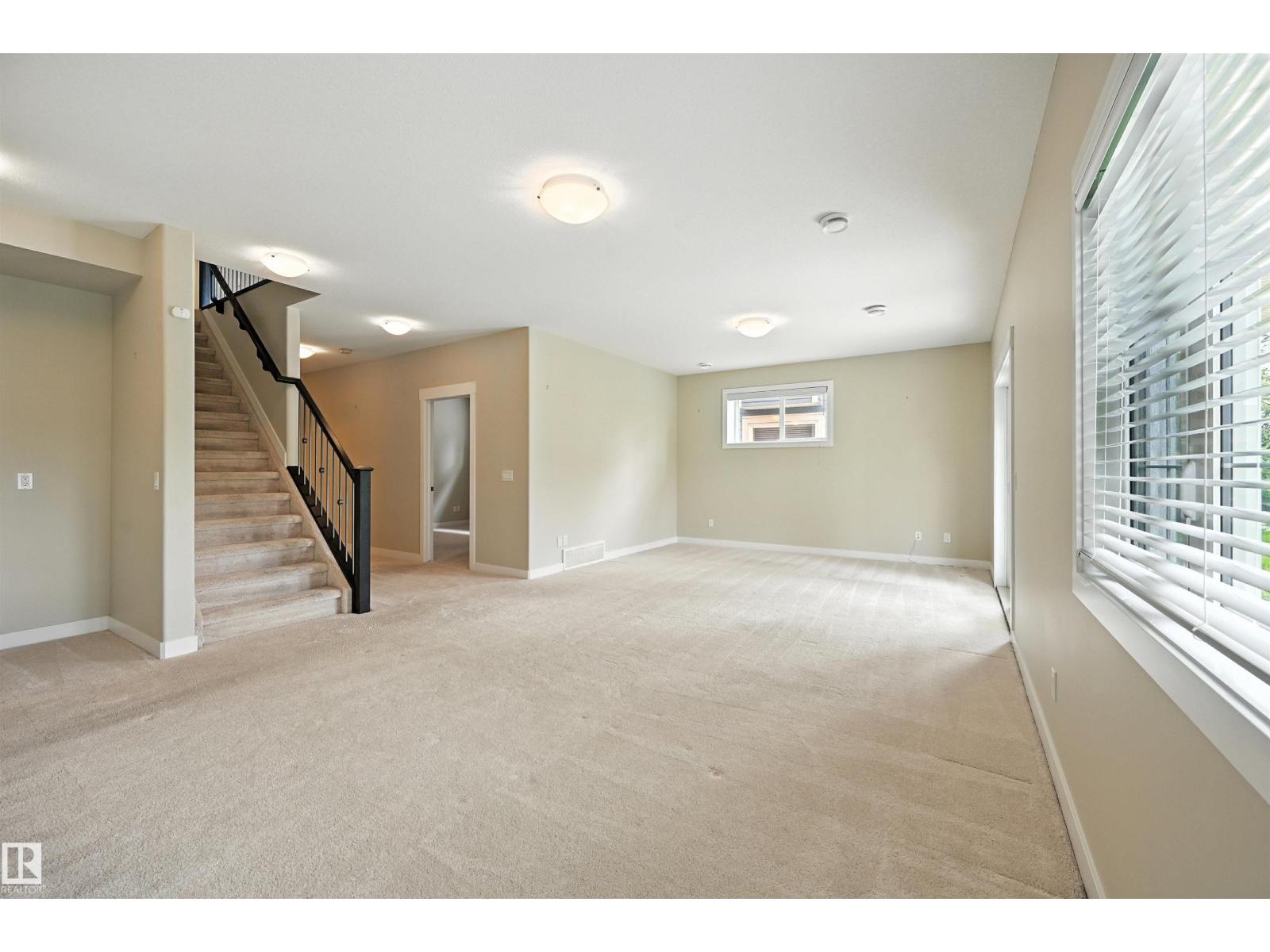 Photo 34 of 14 3090 Cameron Heights Wy Nw, Edmonton AB